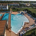 公寓 Lovely Flat With Swimming Pool
