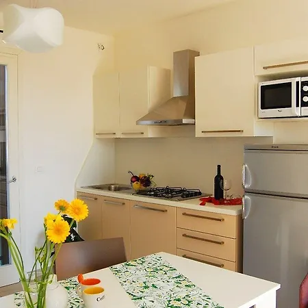 Daire Lovely Flat With Swimming Pool *