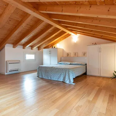Lovely Flat With Swimming Pool Daire Bibione