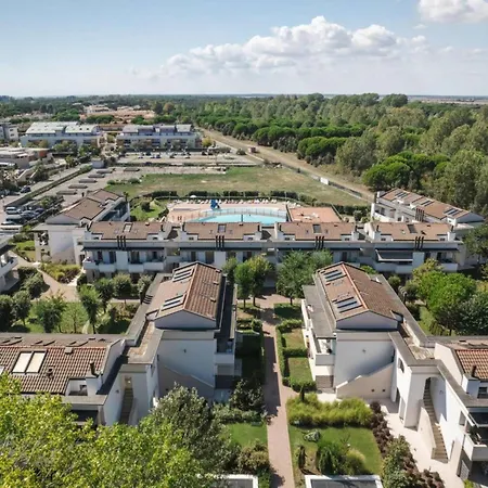 Lovely Flat With Swimming Pool Daire *